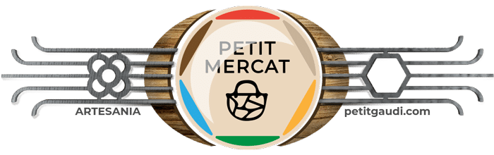 Logo central Petit Mercat al Petit Gaudí Eixample Logo central Petit Mercat al Petit Gaudí Eixample