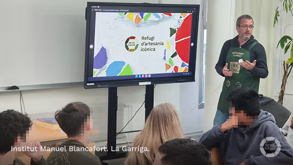 Presentación de la experiencia: "La suma de todas las piezas" por Iván, artesano del Petit Gaudí