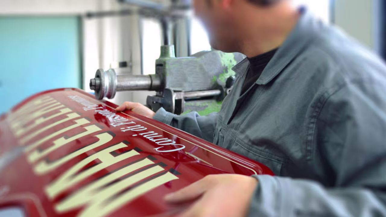 Rótulos Antiguos – Tradición artesana de Maestros del rótulo desde 1982 (Barcelona) Rótulos Antiguos - Tradición artesana de Maestros del rótulo desde 1982 (Barcelona)