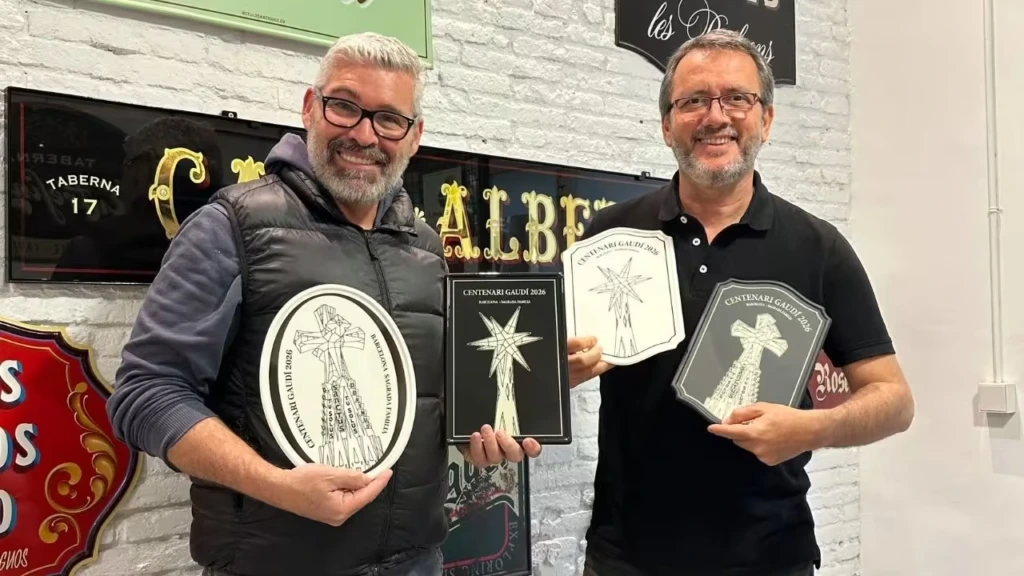 Rótulos Antiguos entra al Club con su colección Gaudí 2026