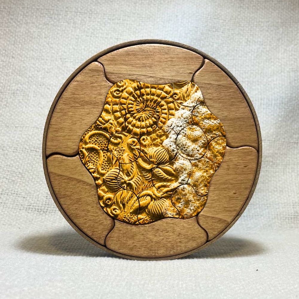 Puzzle Trencadís de madera personalizado con una imagen artística en la zona central